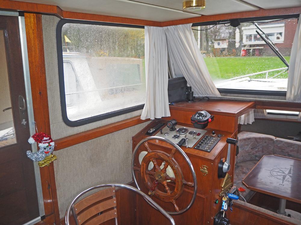 Steuerhaus, Innenausstattung